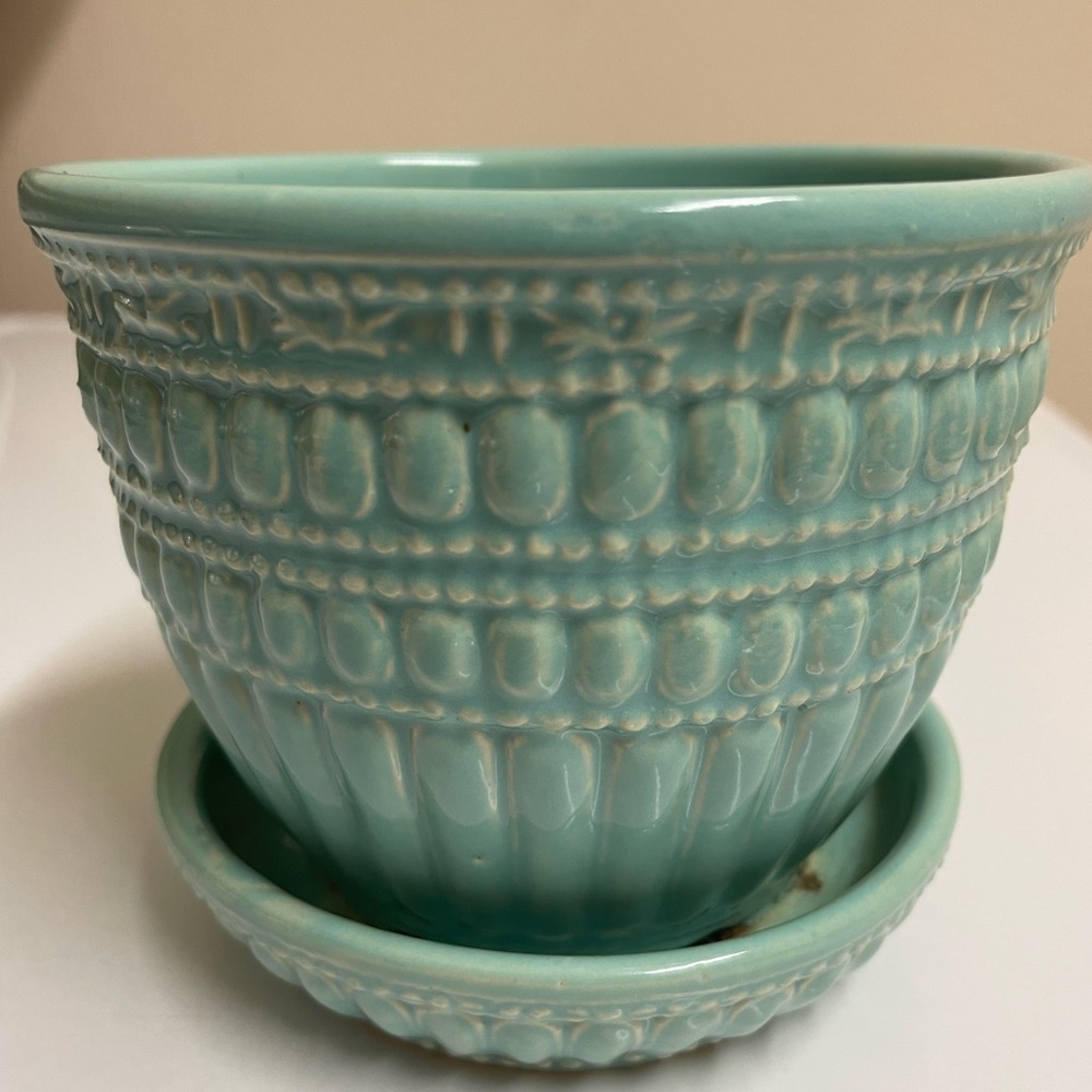Vintage McCoy Planter